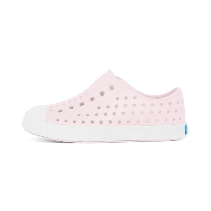 Sale Summer apparel sale